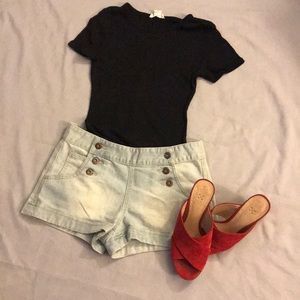 Women’s high waisted jean shorts